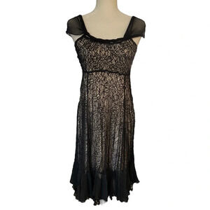 KOMAROV Lace Sleeveless Black Lace Gold Gown Dress